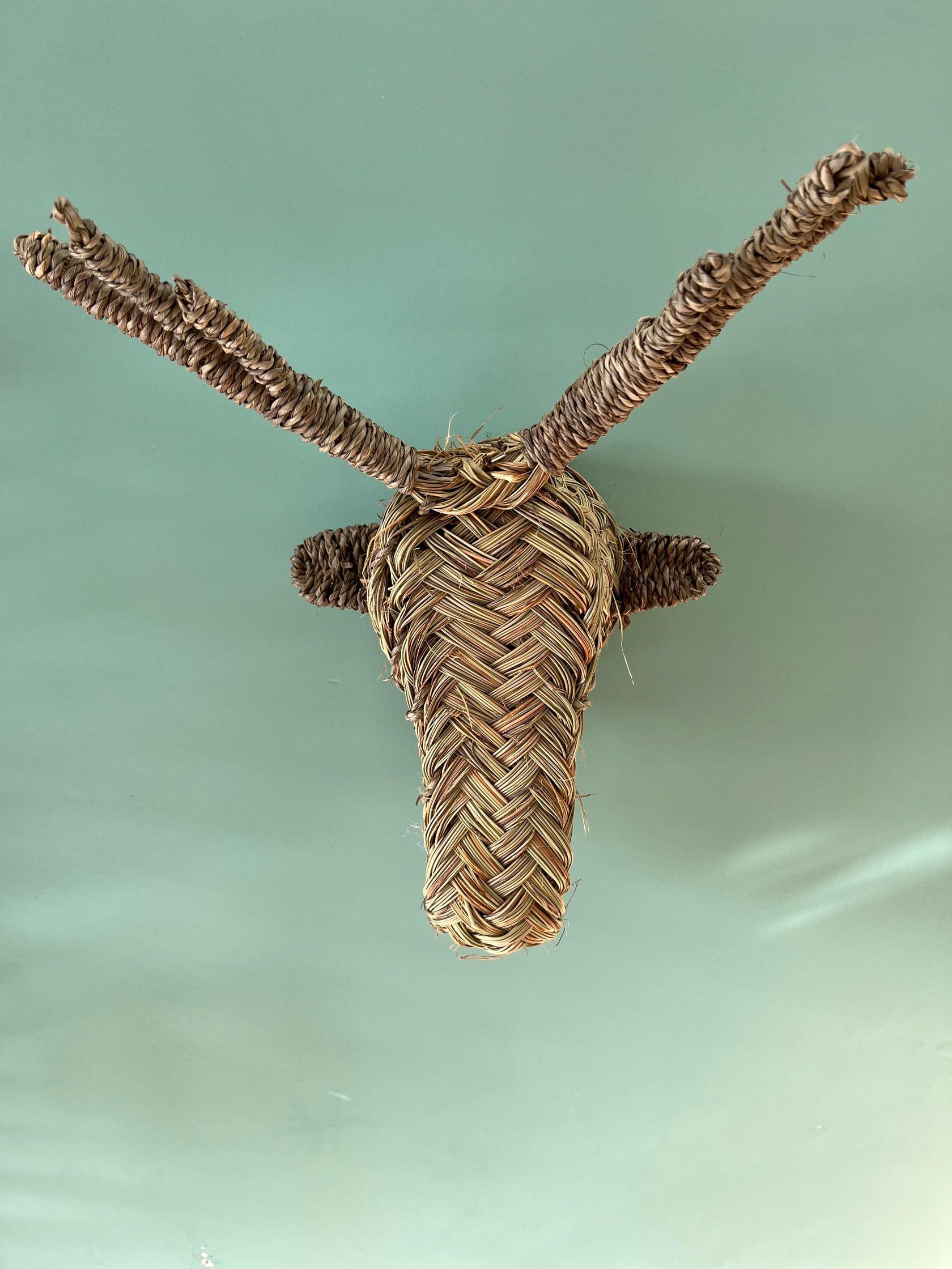 Handwoven Reed Gazelle Head Wall Decor – Handmade Moroccan Natural Wall Art (3) Handwoven Reed Gazelle Head Wall Decor – Handmade Moroccan Natural Wall Art - Image 1