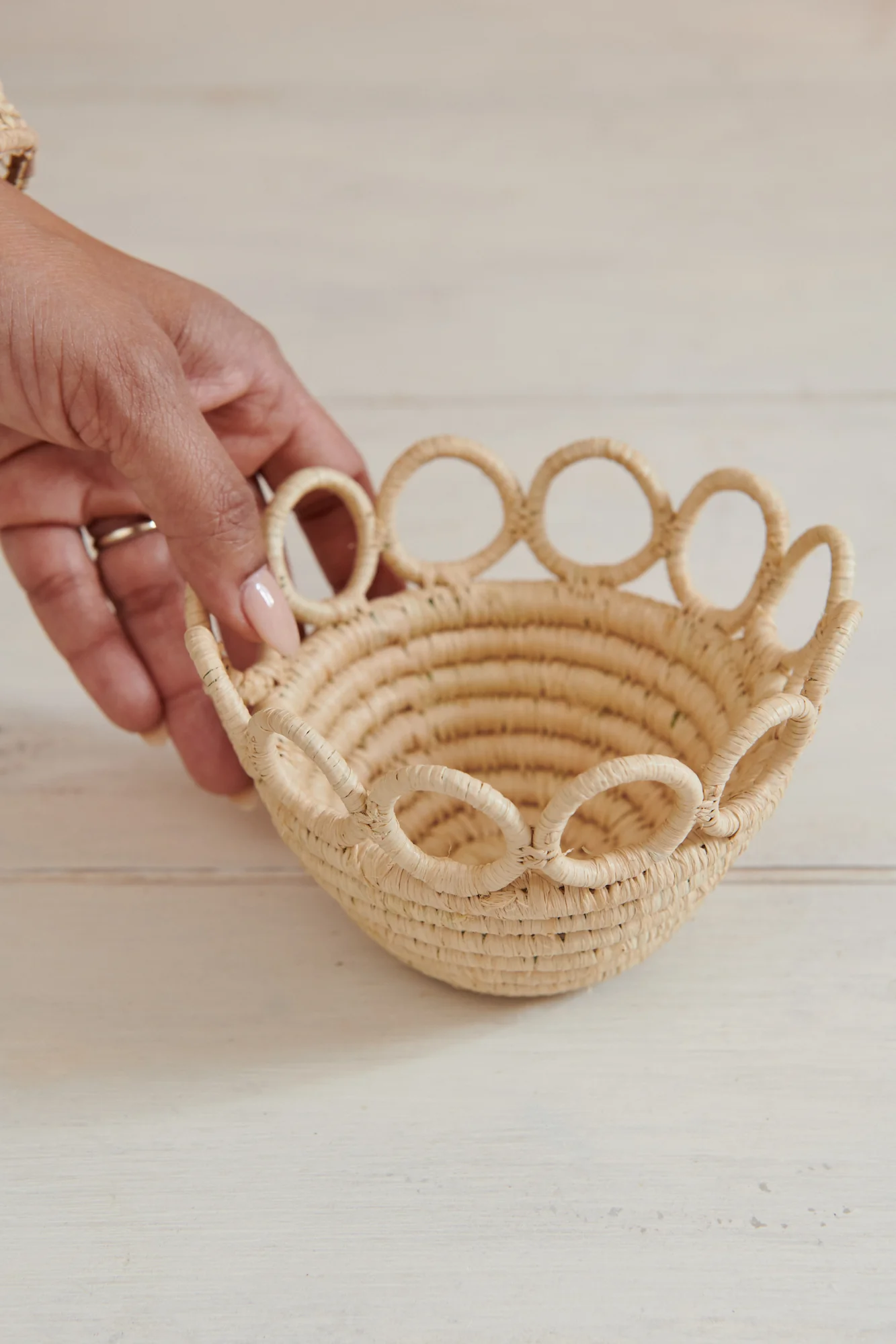 Natural Rings Catch-All Mini Basket – Handwoven Sisal & Sweetgrass Bowl Fair Trade African Craft (3) Natural Rings Catch-All Mini Basket – Handwoven Sisal & Sweetgrass Bowl | Fair Trade African Craft - Image 1