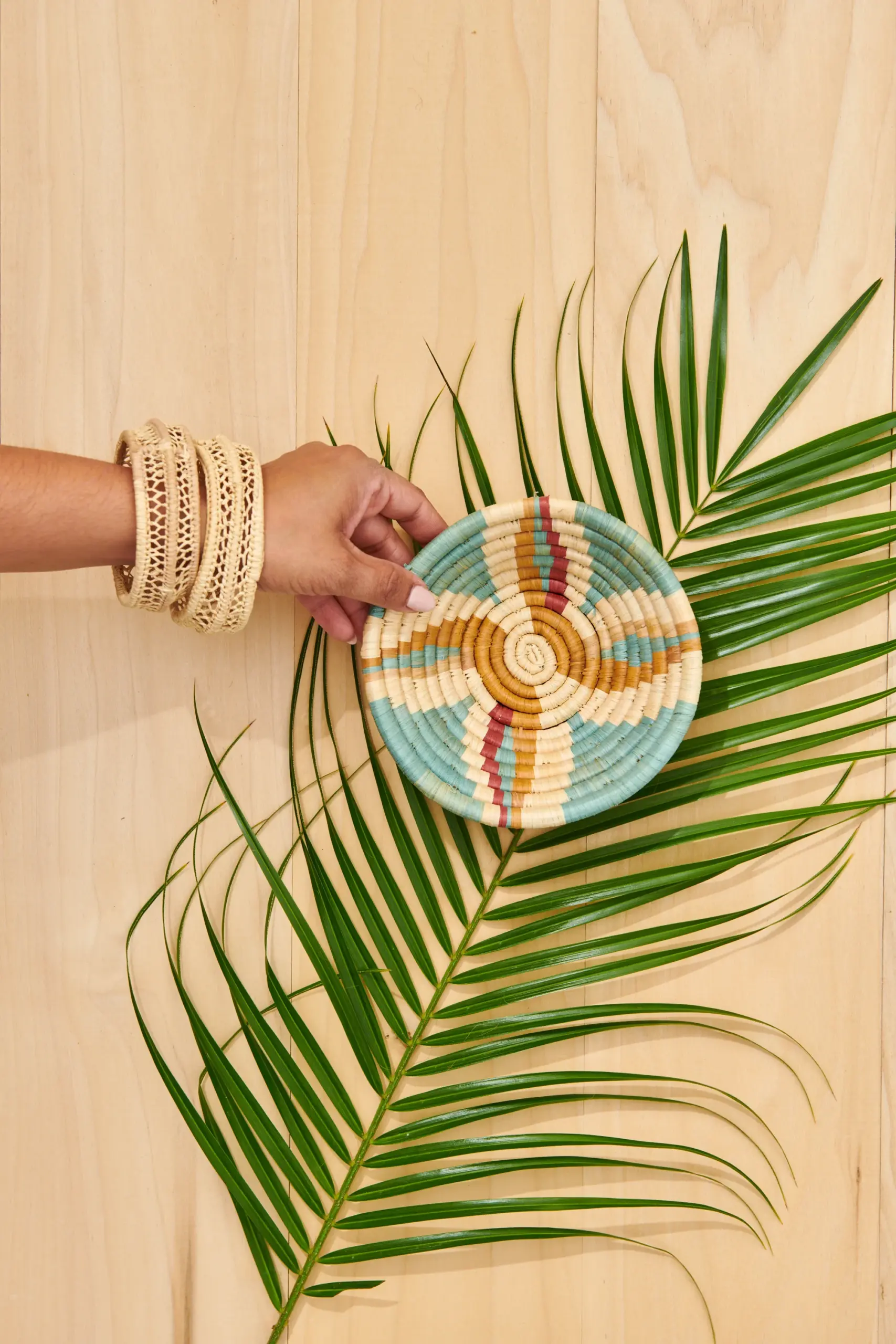 Woodland Rays Mini Basket – Handwoven Sweetgrass & Sisal Bowl Fair Trade African Boho Home Décor (2) Woodland Rays Mini Basket – Handwoven Sweetgrass & Sisal Bowl | Fair Trade African Boho Home Décor - Image 1
