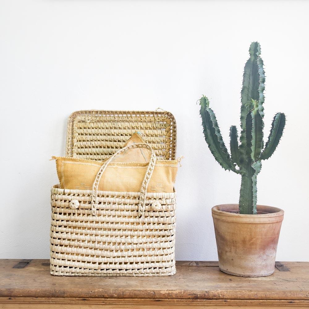 🌿 Basket – Hailey – XL Handwoven Palm Leaf Storage Basket (1) 🌿 Basket – Hailey – XL Handwoven Palm Leaf Storage Basket - Image 1