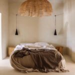 Royal Whipped Lampshade XXL – Handwoven Rattan Statement Pendant Light - Image 9